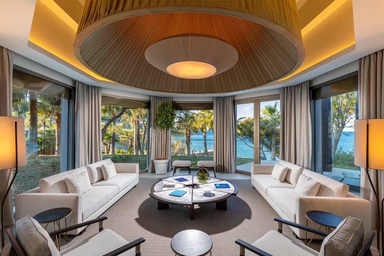 İzmir'de Ev Dekorasyonu İçin En İyi Perdelik ve Döşemelik Kumaşlar