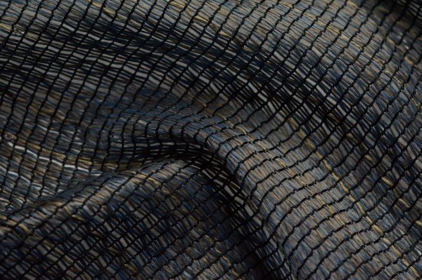 СВЕТЯЩИЙСЯ 06