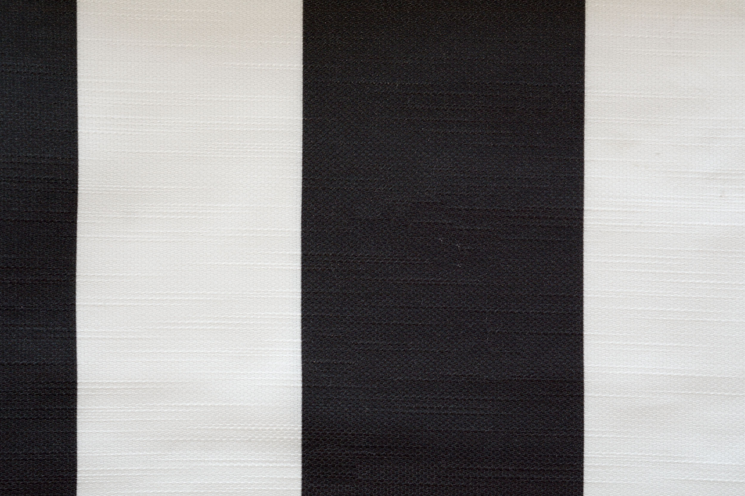 SAFARI STRIPE STRIPE BLACK WHITE